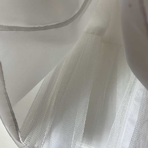 Michelangelo Flower Girl. Formal Dress....3 - Picture 7 of 9